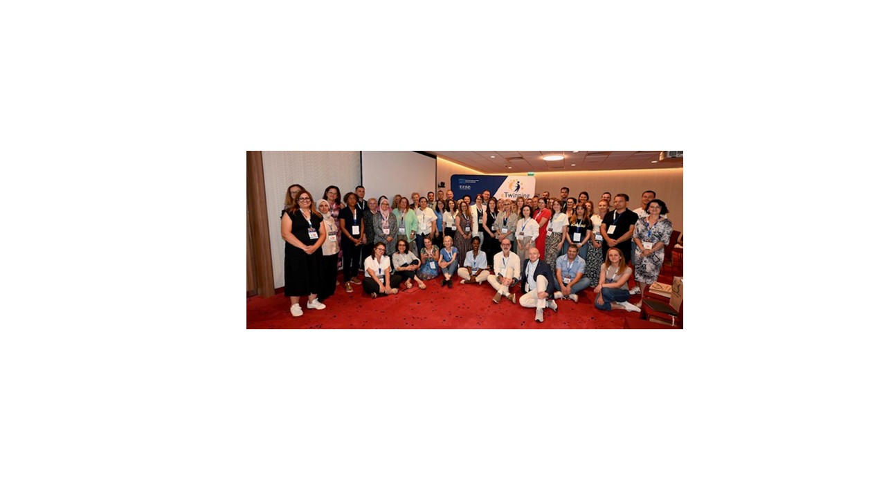 SEMINÁRIO ETWINNING EM VARSÓVIA: CAPACITAR O ENSINO PROFISSIONAL