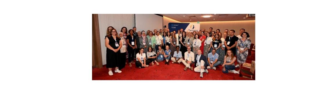 SEMINÁRIO ETWINNING EM VARSÓVIA: CAPACITAR O ENSINO PROFISSIONAL